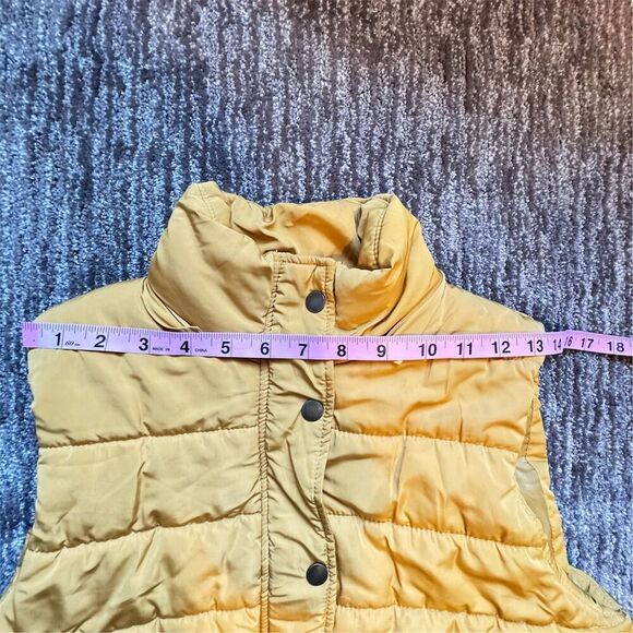 Love Tree Women's Yellow Gold Quilted Puffer Vest Size Medium / Large Casual - Picture 9 of 11